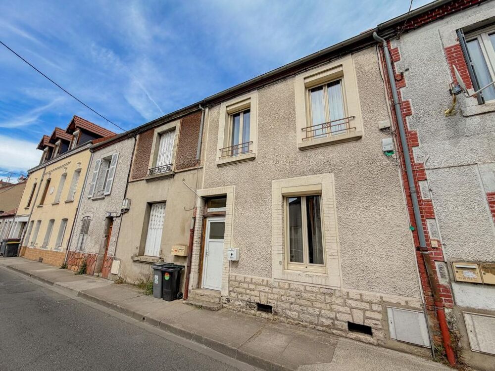 Vente Maison Maison de ville 2 chambres avec cour Montlucon