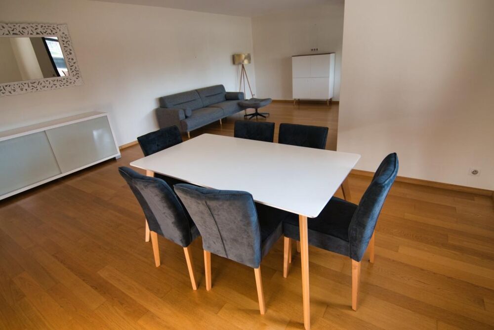 Location Appartement A louer – Superbe T4 meublé de 133 m² avec terrasse exceptionnelle – Saint-Genis-Pouilly Saint genis pouilly
