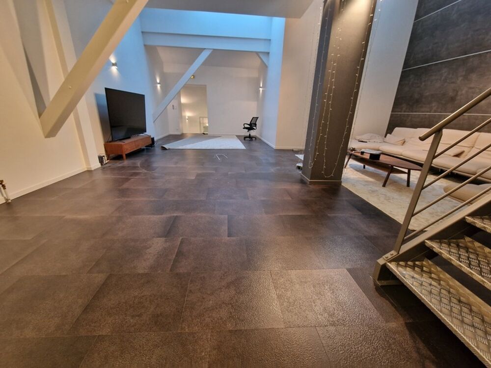 Vente Immeuble IMMEUBLE à vendre VITTEL (88) LOCAL et 2 APPARTEMENTS SPACIEUX Vittel