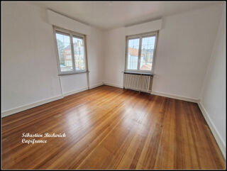  Maison � vendre 15 + pi�ces 337 m�