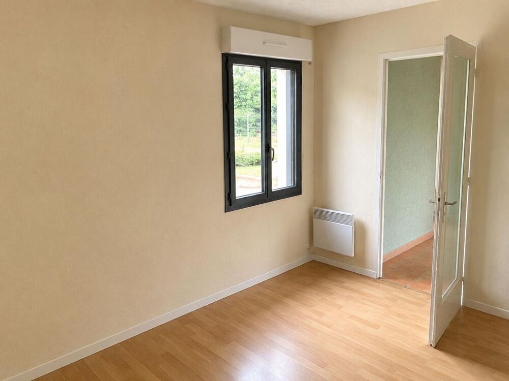 Vente Maison MAISON SUR SOUS SOL 4 CHAMBRES 7 pièces 137 M2 La hallotiere