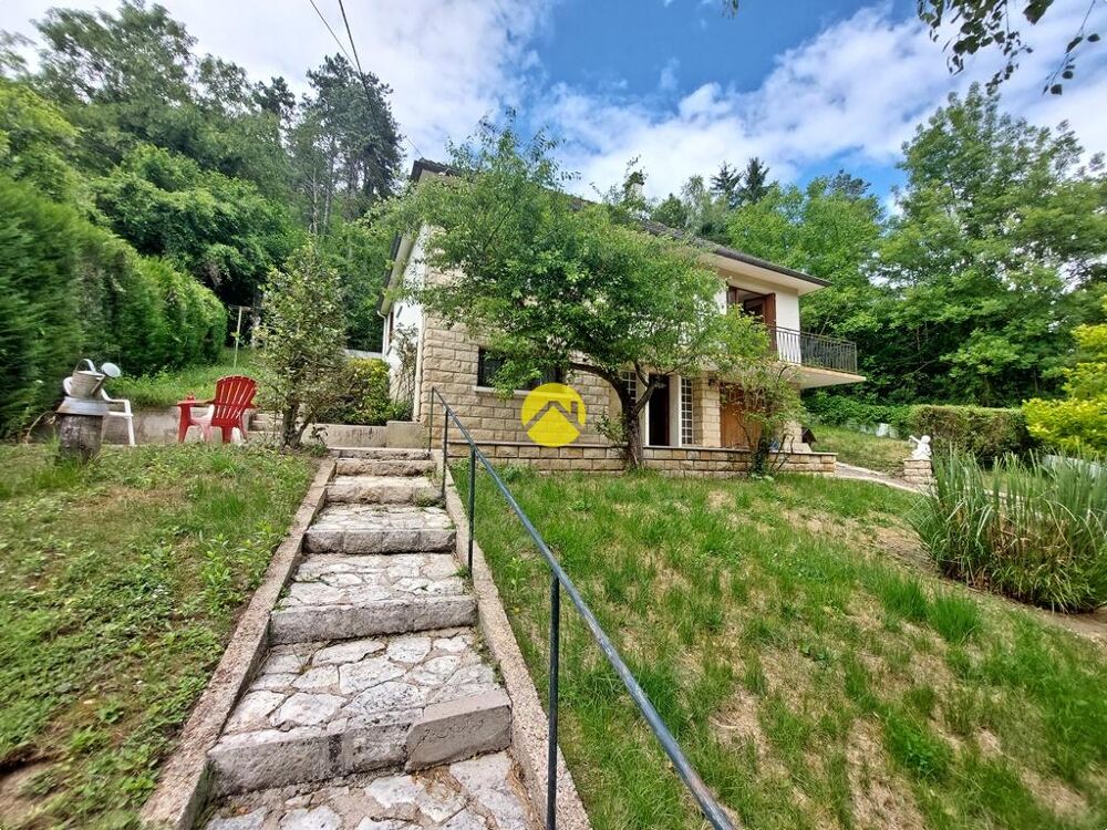 PAVILLON A RAFRAÎCHIR AVEC TERRAIN