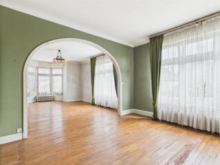  Maison � vendre 9 pi�ces 220 m�