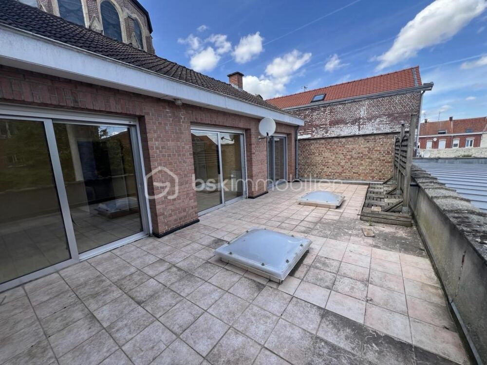Appartement T3 en hyper centre d'Halluin avec terrasse de 40 m² environ