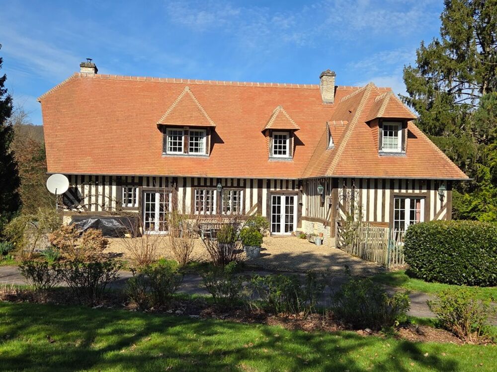 Propriété à vendre avec une maison de 157 M2 et une annexe avec un potentiel intéressant de 86 M2 BLANGY LE CHATEAU (14)