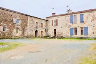 Propriété/château - 15 + pièce(s) - 245 m²