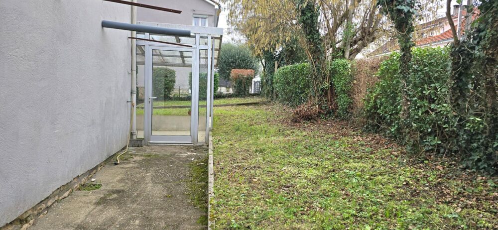 Vente Maison Maison de ville, de type 5, sous-sol, garage et jardin clos de 317 m² Coulounieix chamiers