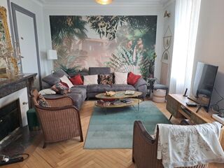  Propri�t�/ch�teau � vendre 9 pi�ces 240 m�