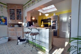  Maison � vendre 8 pi�ces 165 m�