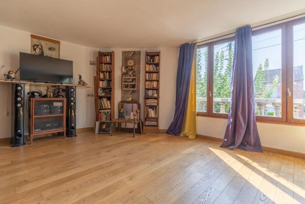 Vente Propriété/Château Maison historique de 127 m² - 2/3 chambres avec jardin - 95320 Saint leu la foret