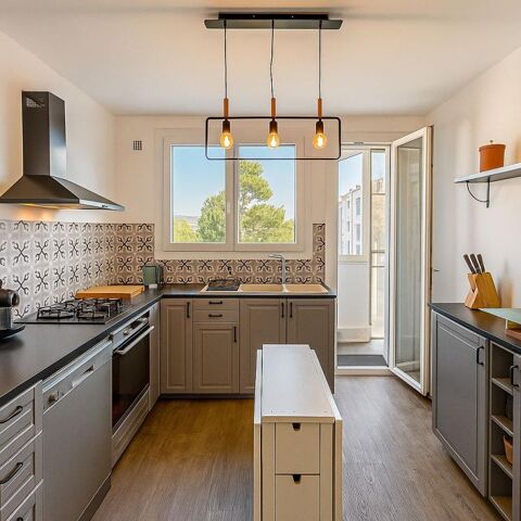  Appartement � louer 3 pi�ces 79 m�