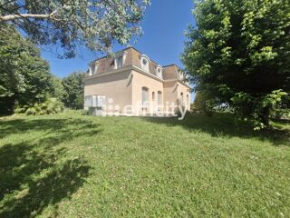  Maison à vendre 11 pièces 245 m²