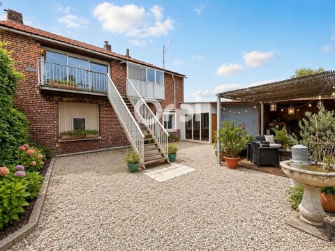   Maison de 93m2, 2 chambres, d�pendances; garage et jardin Maison - 3 pi�ce(s) - 93 m�