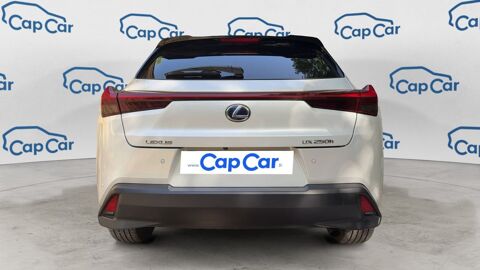 UX 250H 2.0 VVT-i 184 Hybrid e-CVT Luxe 2020 occasion 24330 Basillac Et Auberoche