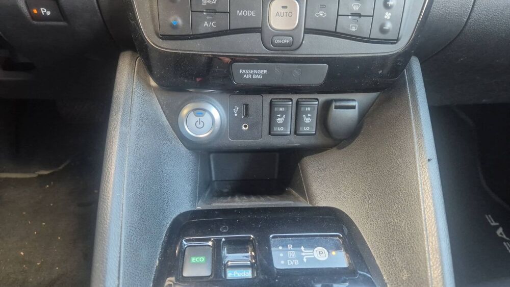 Leaf 40 kWh 150 N-Connecta 2018 occasion 63800 Cournon D Auvergne