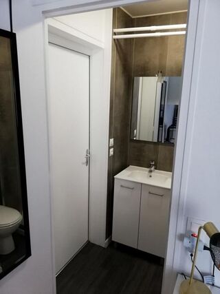  Appartement à louer 1 pièce 17 m²
