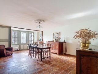  Maison à vendre 8 pièces 239 m²