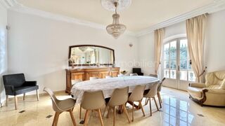  Villa  vendre 11 pices 420 m