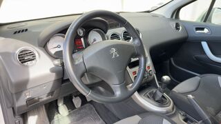 308 1.6 VTI 120 Allure 2011 occasion 78000 Versailles