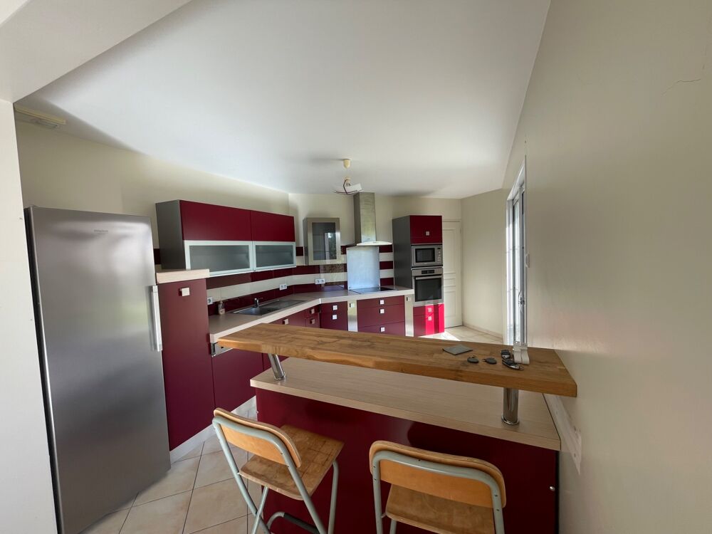 Maison à vendre 11 pièces SAINT MICHEL EN L'HERM (85)