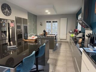  Maison à vendre 7 pièces 183 m²