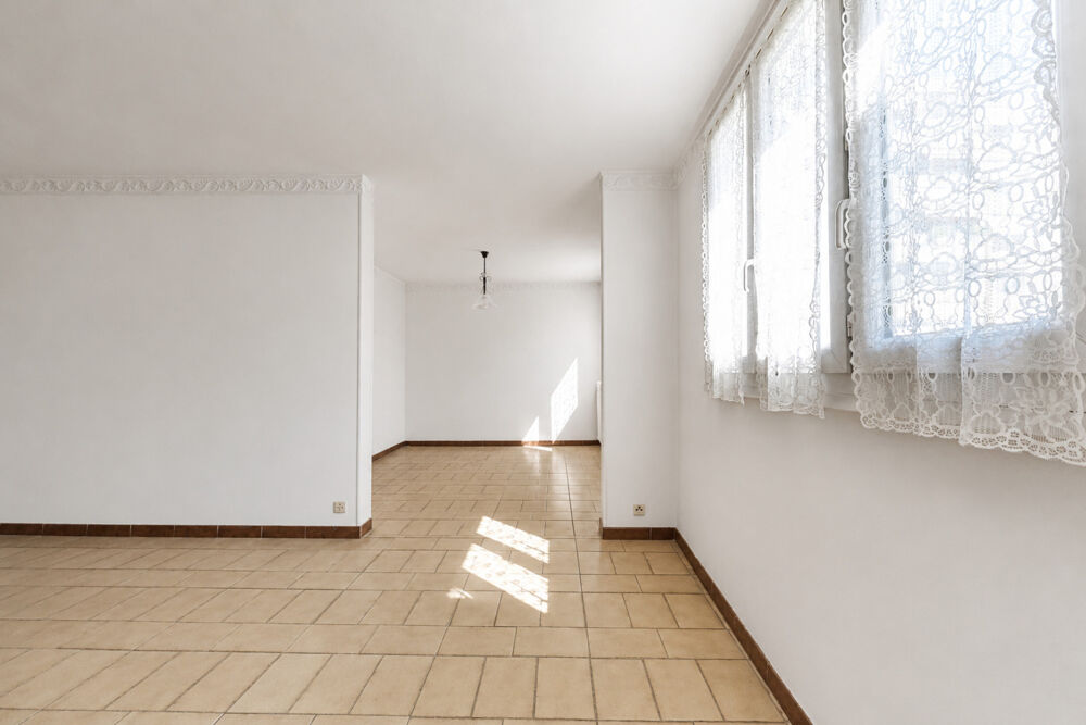 AIX-EN-PROVENCE  PIGONNET  Grand Appartement de 97 m²  3 chambres