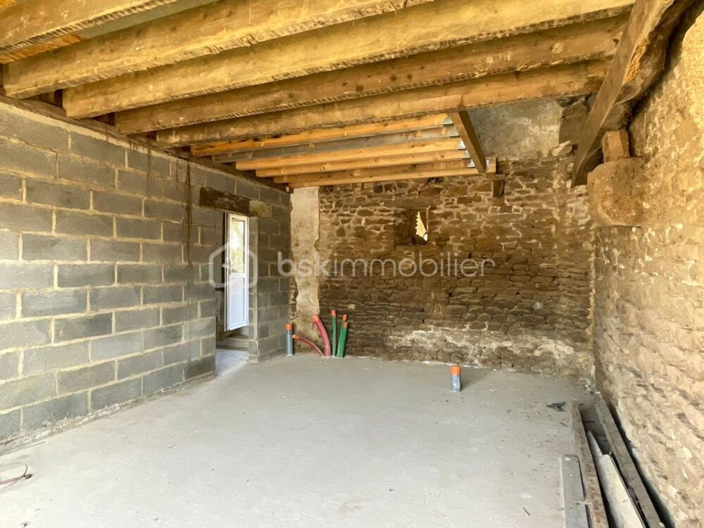 Maison en pierres, 3CH, à finir de rénover - GROS POTENTIEL