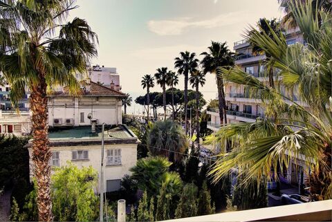   Juan les Pins Amiral Courbet - Appartement 2 pi�ces avec vue sur la M�diterran�e Appartement - 2 pi�ce(s) - 35 m�