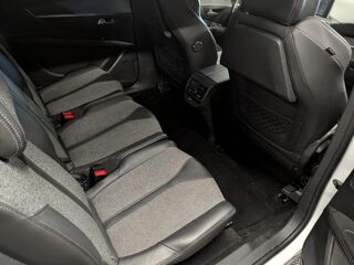 5008 2.0 BlueHDi 150ch SS BVM6 Allure Entretien complet Peugeot 2018 occasion 78200 Mantes La Jolie
