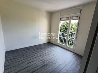  Appartement à louer 2 pièces 45 m²