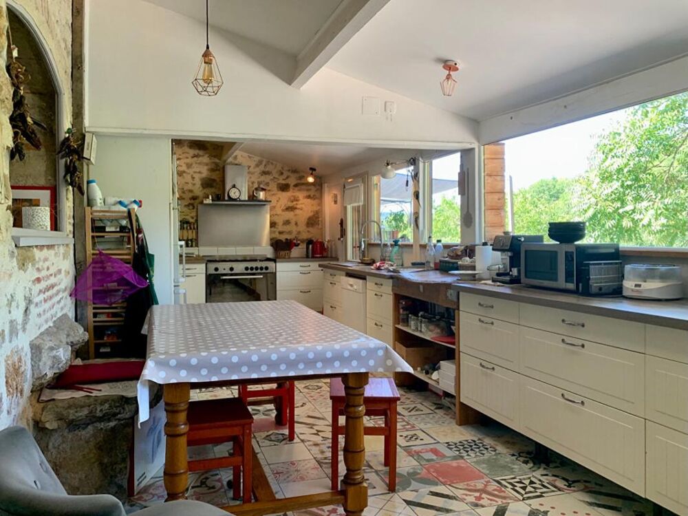 à vendre  Maison Tour-de-Faure (46330)