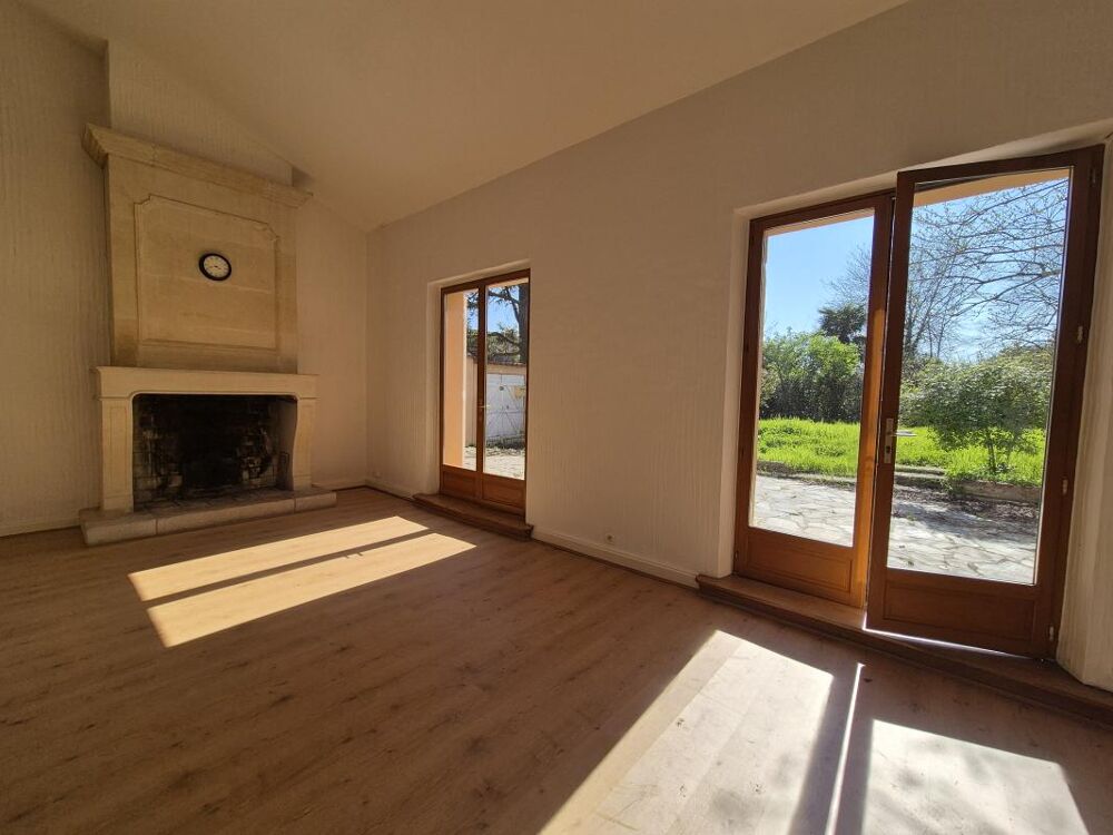 Vente Maison Maison de famille de plain-pied dans un environnement calme en vente à Cognac(16100) Cognac