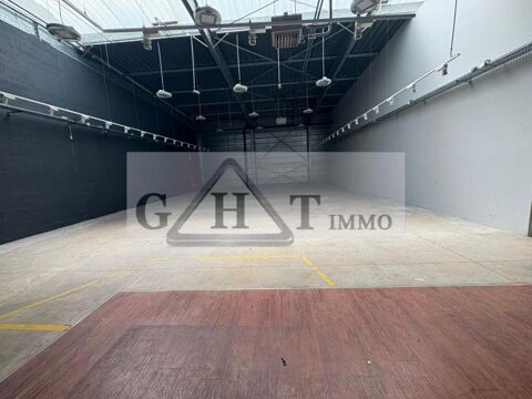 ENTREP&Ocirc;T 465 M&sup2;  &Agrave; LOUER � VAUX-LE-P&Eacute;NIL 3390 77000 Vaux le penil