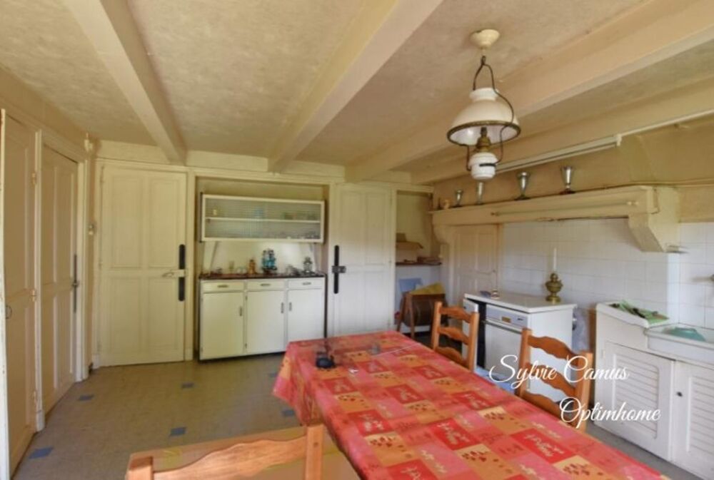 Authentique corps de ferme à vendre 7 pièces SAUVESSANGES (63) de belle surface