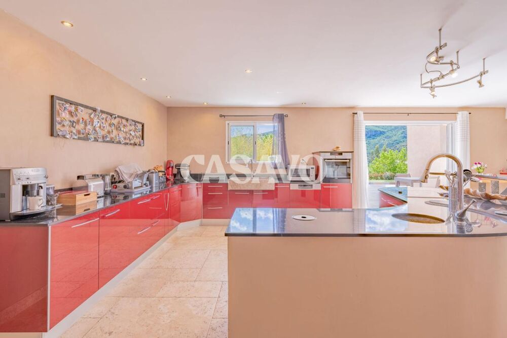 � vendre  Propri�t�/ch�teau Entrepierres (04200)