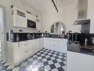  Maison à vendre 6 pièces 220 m²