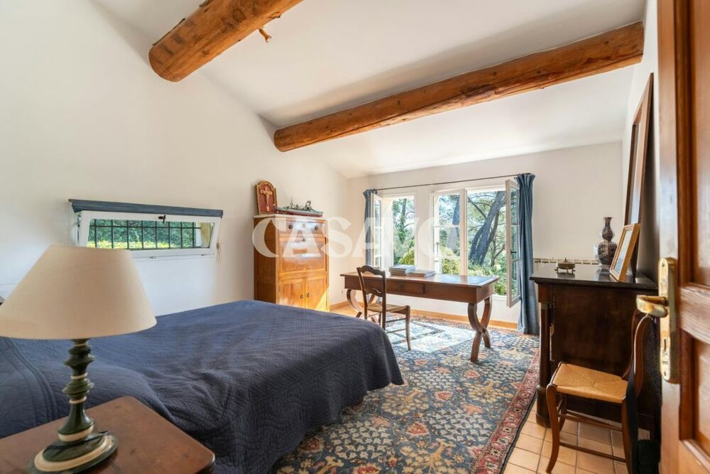 à vendre  Propriété/château Aix-en-Provence (13100)