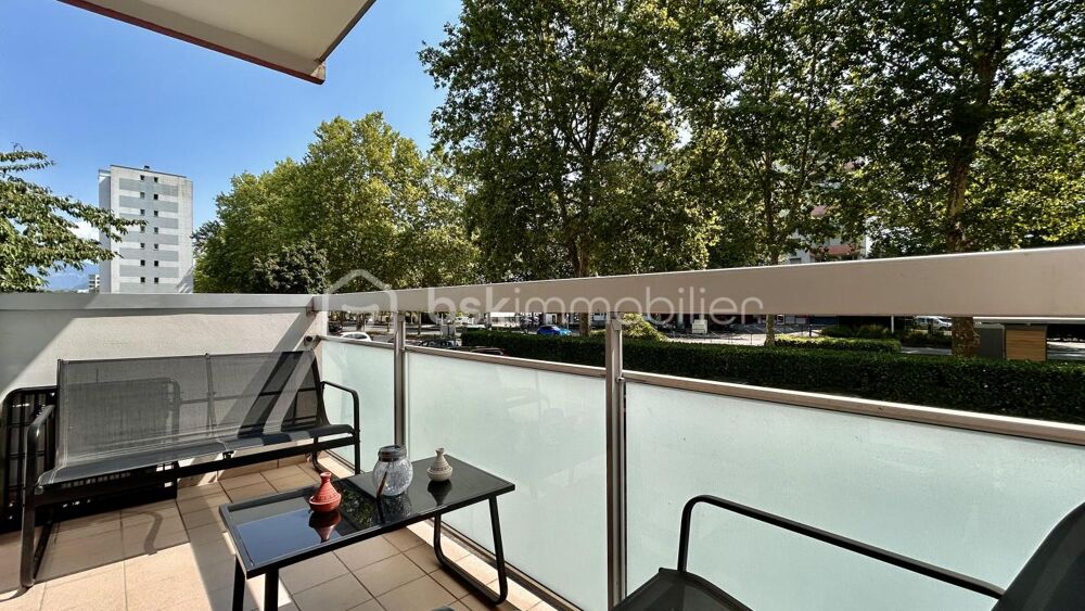 T4 de 105 m² avec place de parking privative