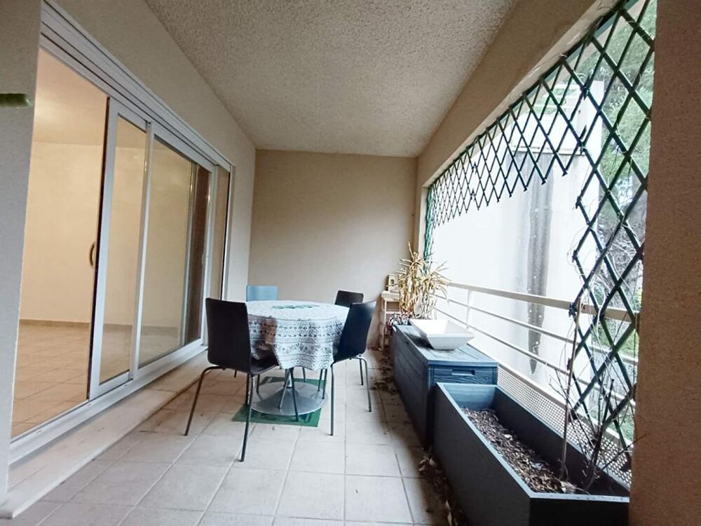 Appartement Saint Chamas 2 pièce(s) + TERRASSE ET PARKING