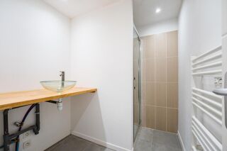  Immeuble � vendre 7 pi�ces 453 m�