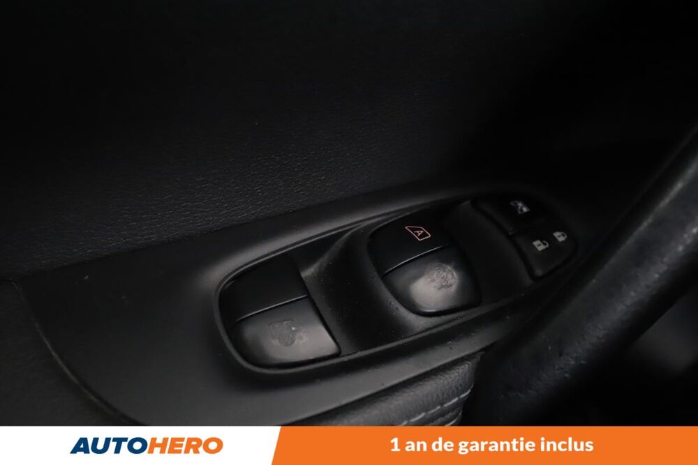 Qashqai 1.2 DIG-T Tekna 115 ch 2016 occasion 92130 Issy-les-Moulineaux