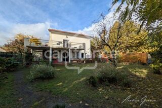  Maison à vendre 4 pièces 132 m²