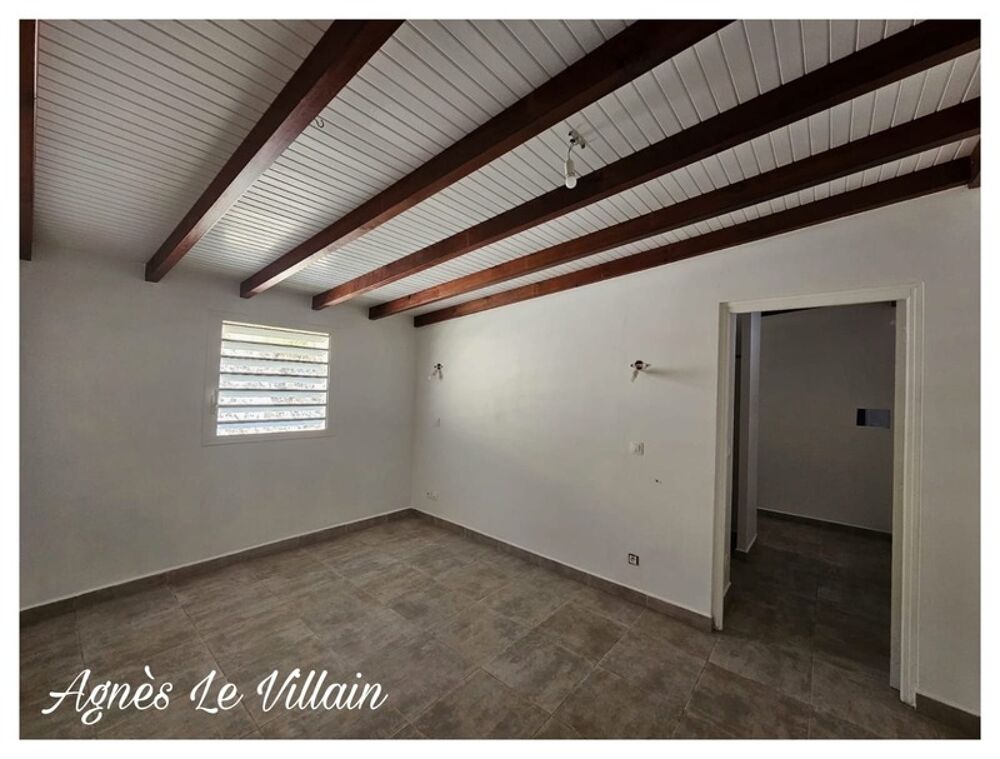 � vendre  Villa Bouillante (97125)