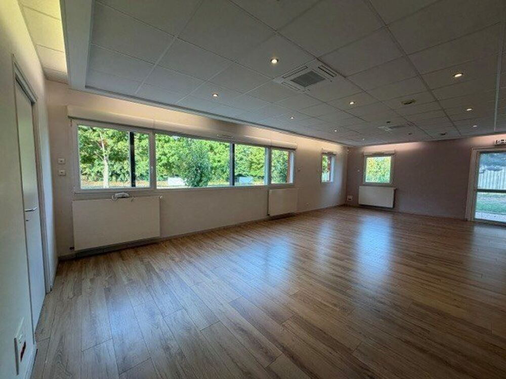   A LOUER - BUREAUX 