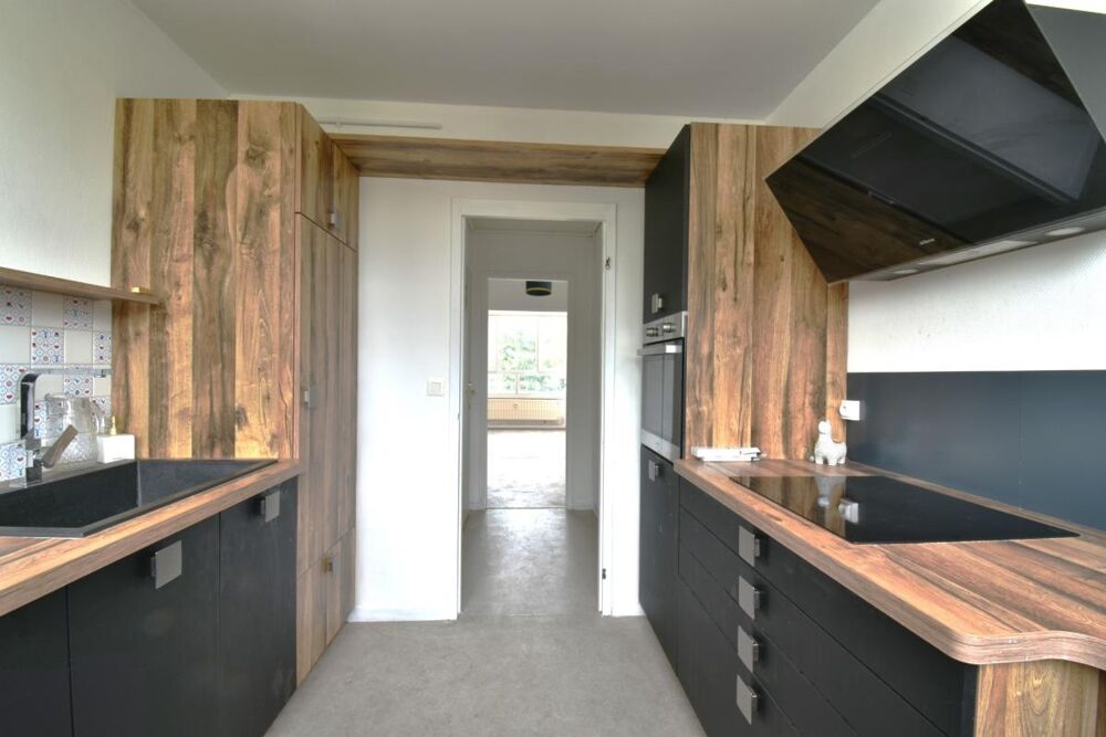 LAMBERSART  CANON D'OR  T4 DE 91,50 M² AVEC GARAGE  PRIX EXCEPTIONNEL