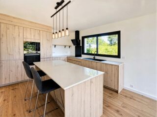  Propriété/château à vendre 7 pièces 184 m²
