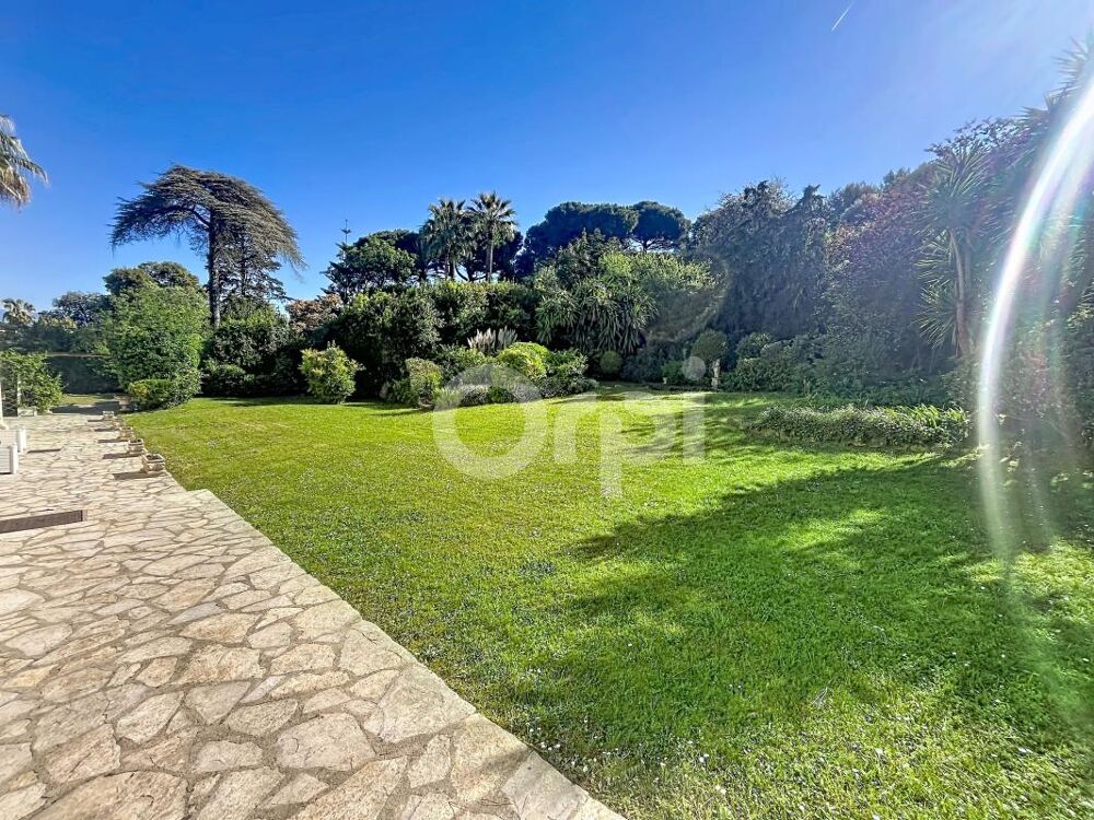 � vendre  Appartement Antibes (06600)