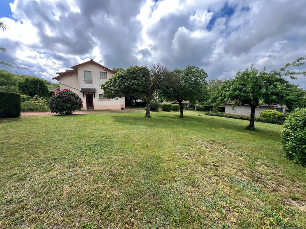 Vente Maison Maison à vendre 8 pièces CHAUFFAILLES (71) Chauffailles