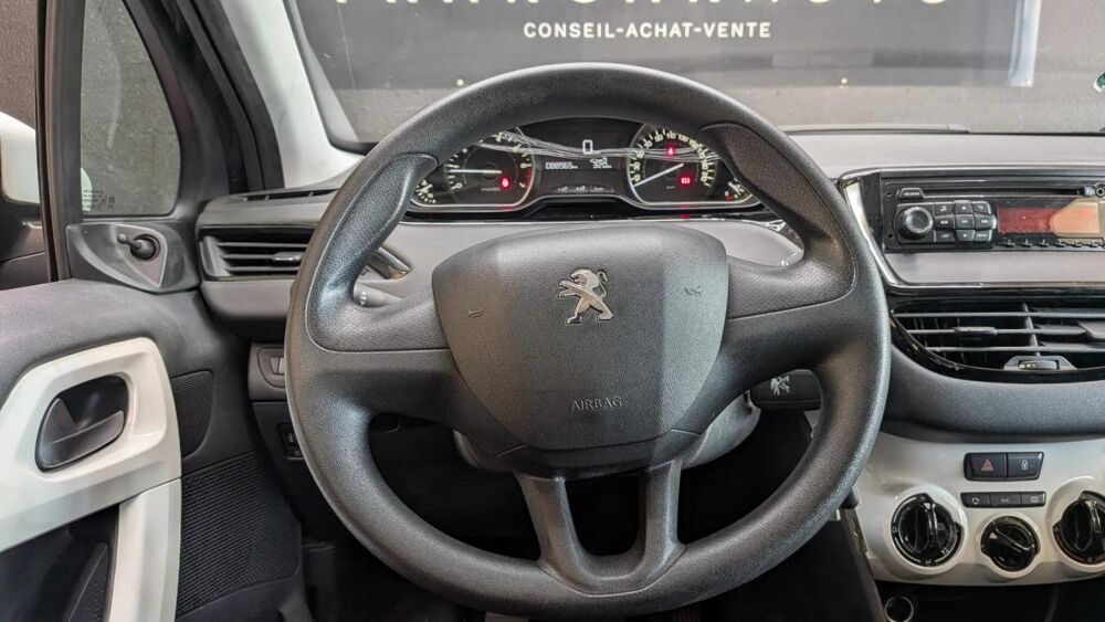 208 Like 68cv Peugeot 2018 occasion 73000 Chambery