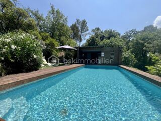  Maison � vendre 10 pi�ces 282 m�